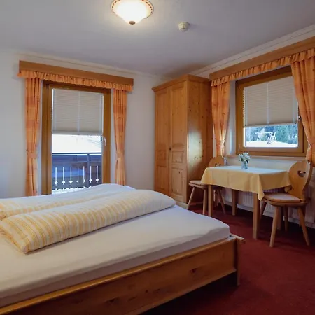 Beim Kathrein - Inklusive Silvretta Card Premium Penzion 3*
