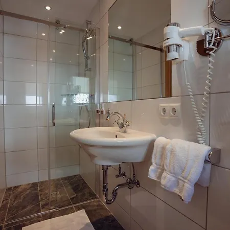 게스트하우스 Beim Kathrein 갈투르