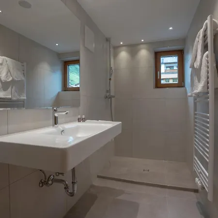 게스트하우스 Beim Kathrein 갈투르